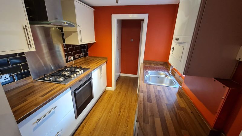 Property photo 2 of 8 Photo 3