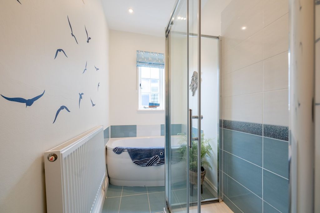 Additional image 15 of 4 bed flat for saleBlakeney, Holt NR25