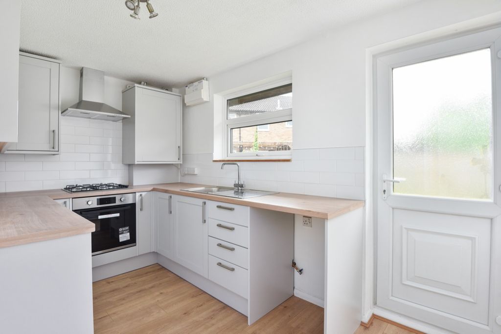 Property photo 1 of 12 2108510