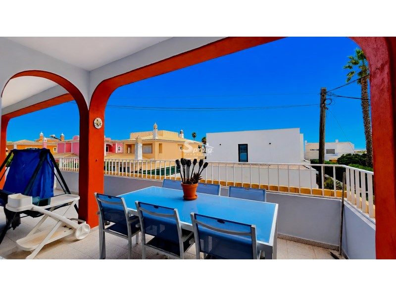 Property photo 1 of 36