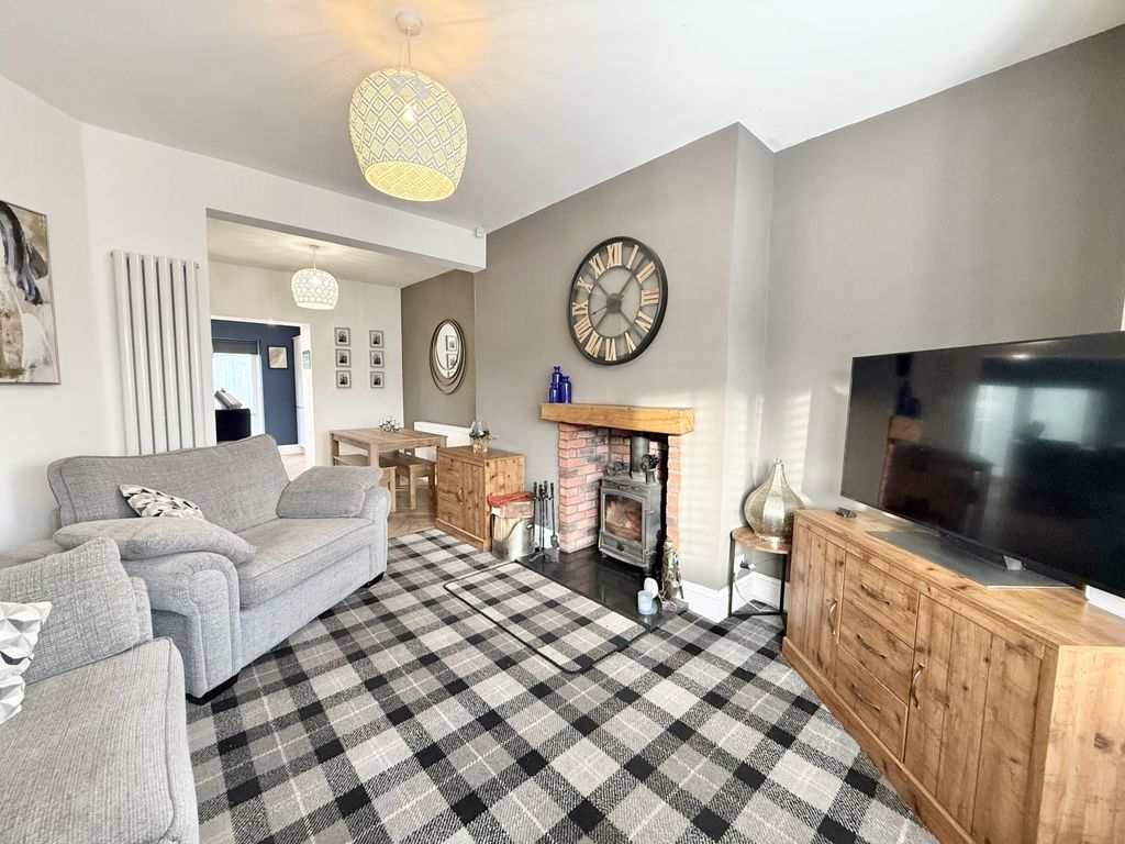 Property photo 3 of 26 Img_4996