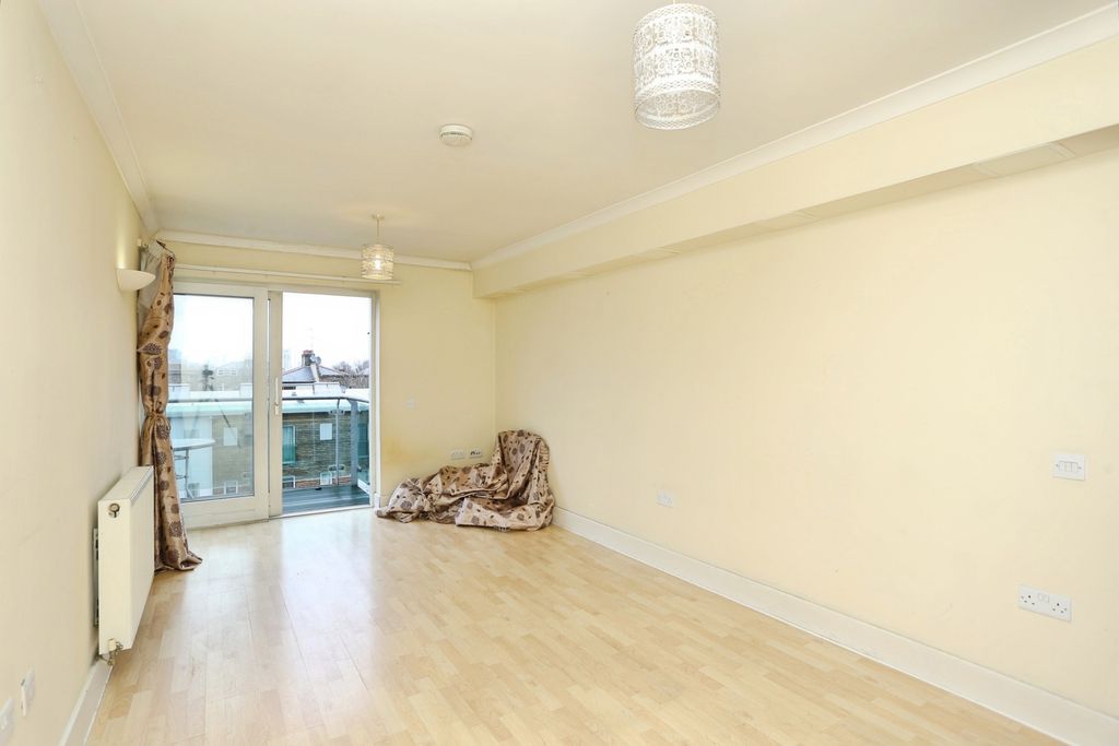 Property photo 2 of 14 Pbox-Img.Jpg