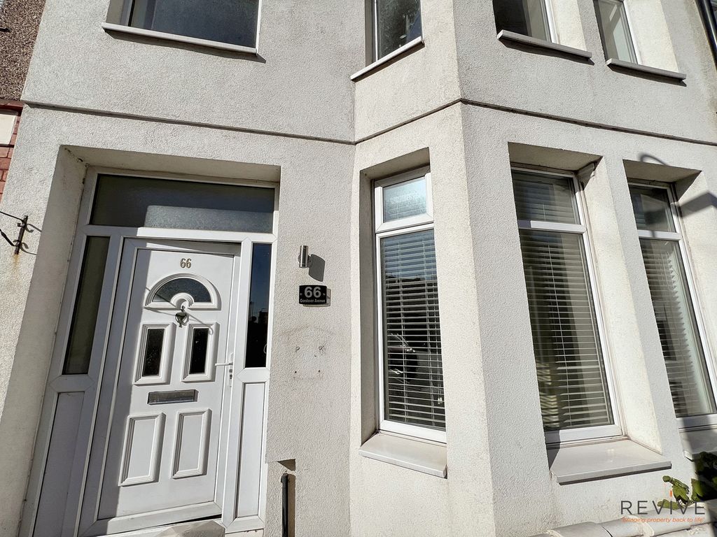 Property photo 1 of 12 Front Of House