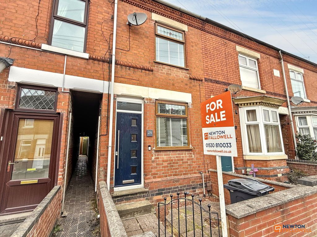 Property photo 1 of 27