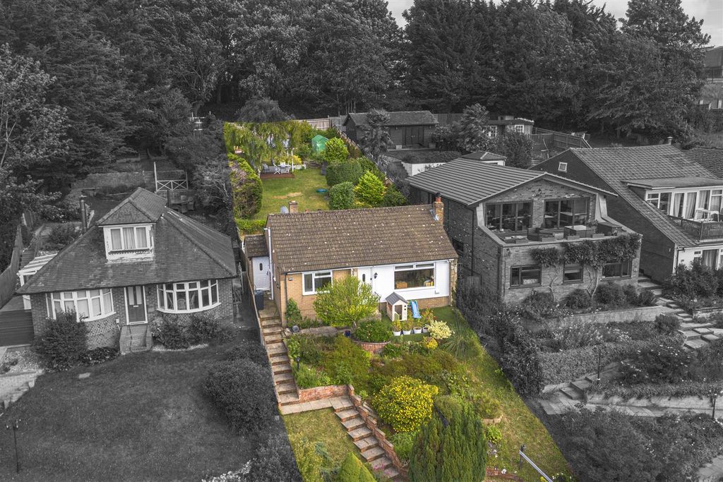 Property photo 1 of 14 Carrington Rd Drone-2.Jpg