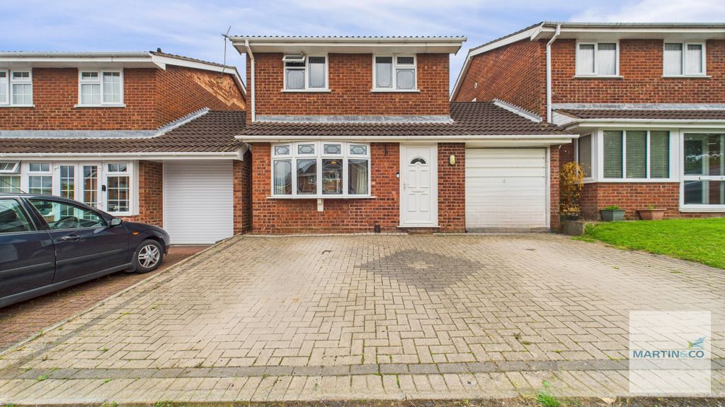Property photo 1 of 14 Cam03663G0-Pr0168-Still026