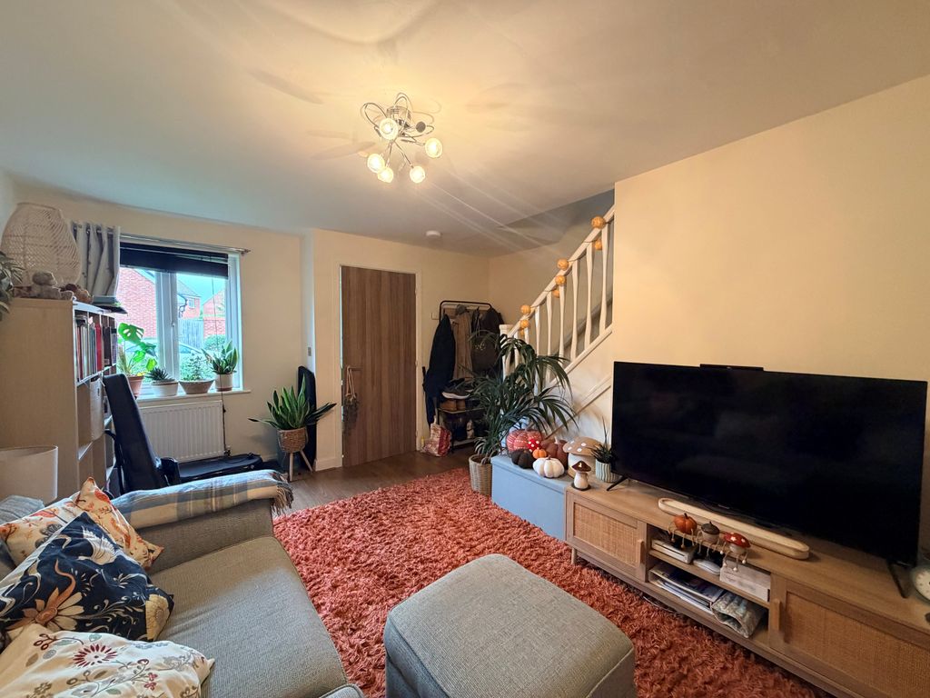 Property photo 3 of 11