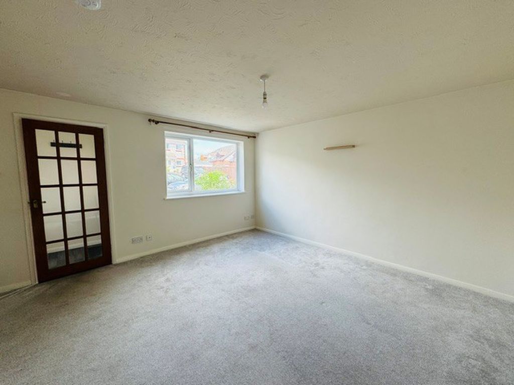Property photo 2 of 6 Photo 9