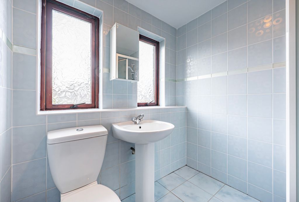 Additional image 21 of 1 bed flat for saleFenwick Place, Giffnock, Glasgow G46