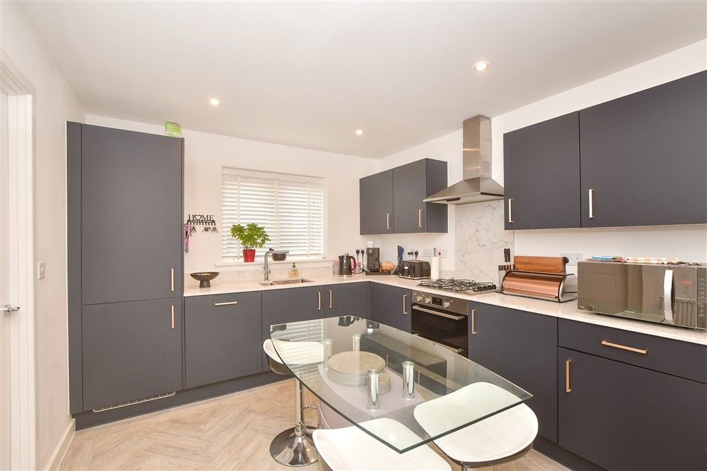 Property photo 3 of 19 Kitchen/Diner