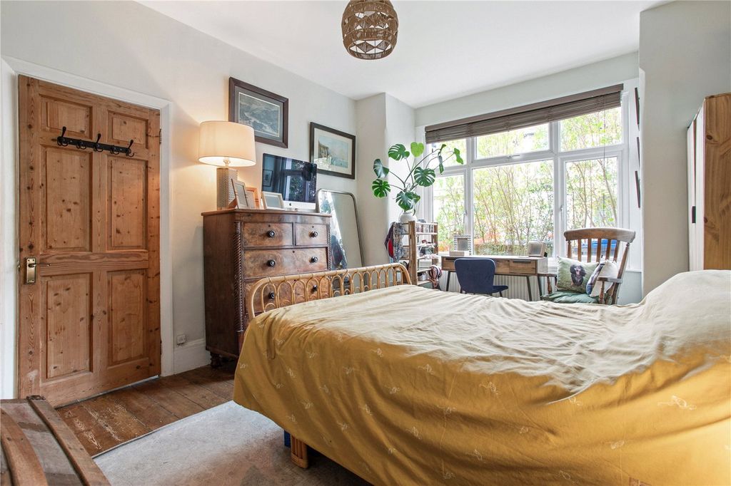 Property photo 3 of 12 Picture No. 03