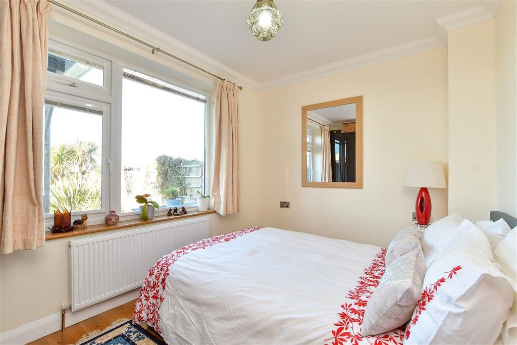 Additional image 12 of 4 bed chalet for saleRoderick Avenue, Peacehaven, East Sussex BN10