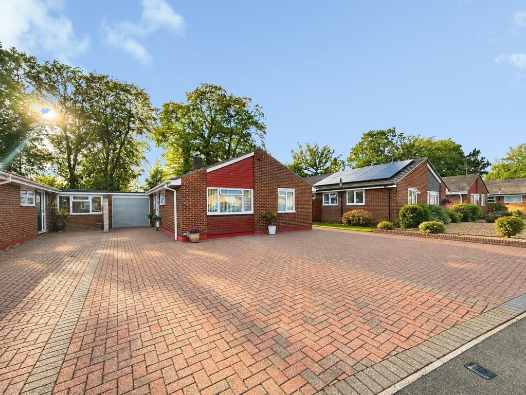 Property photo 1 of 16 Pbox-Img.Png