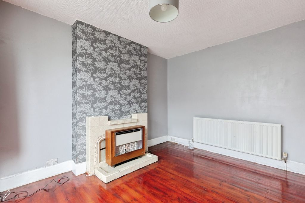 Property photo 3 of 20 Pbox-Img.Jpg