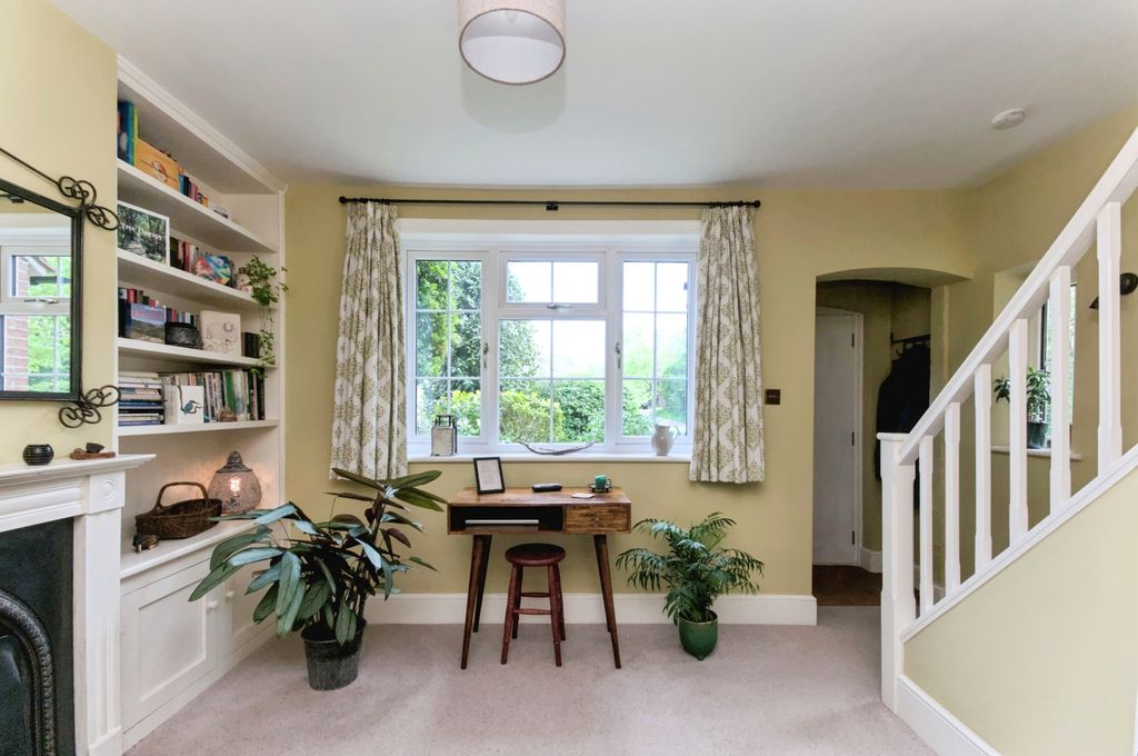 Property photo 3 of 20 Dsc_4105