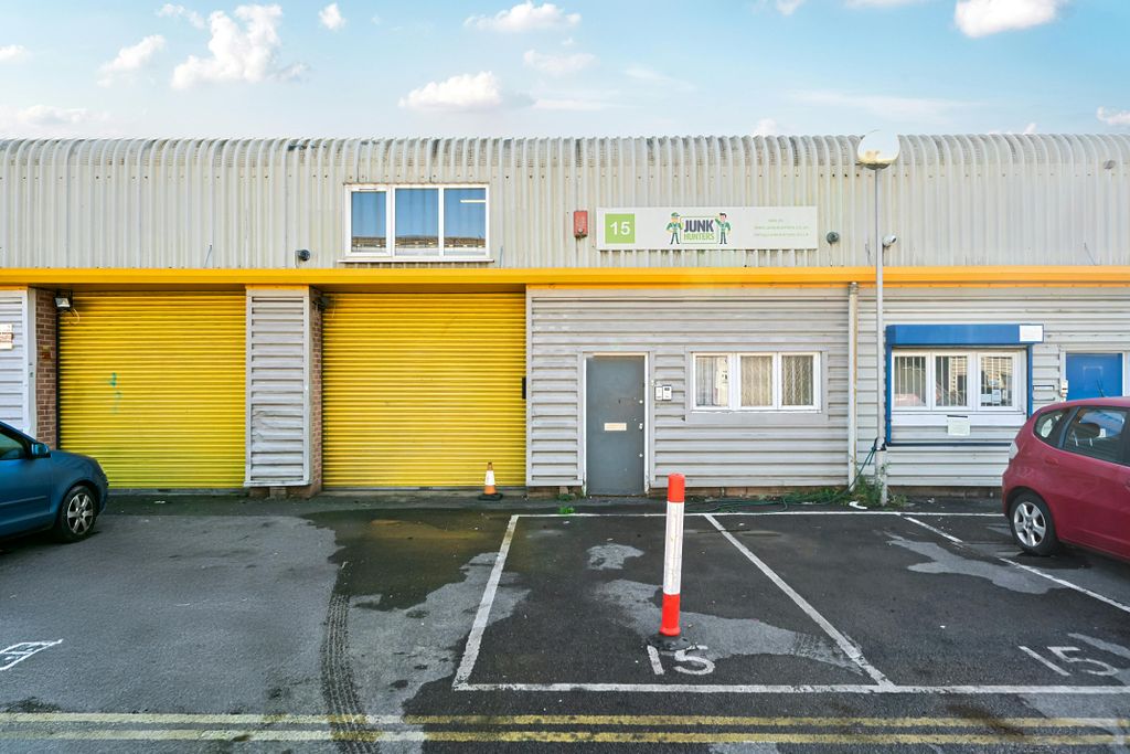 Property photo 1 of 10 13472451268ba9ee6801Db.Jpg