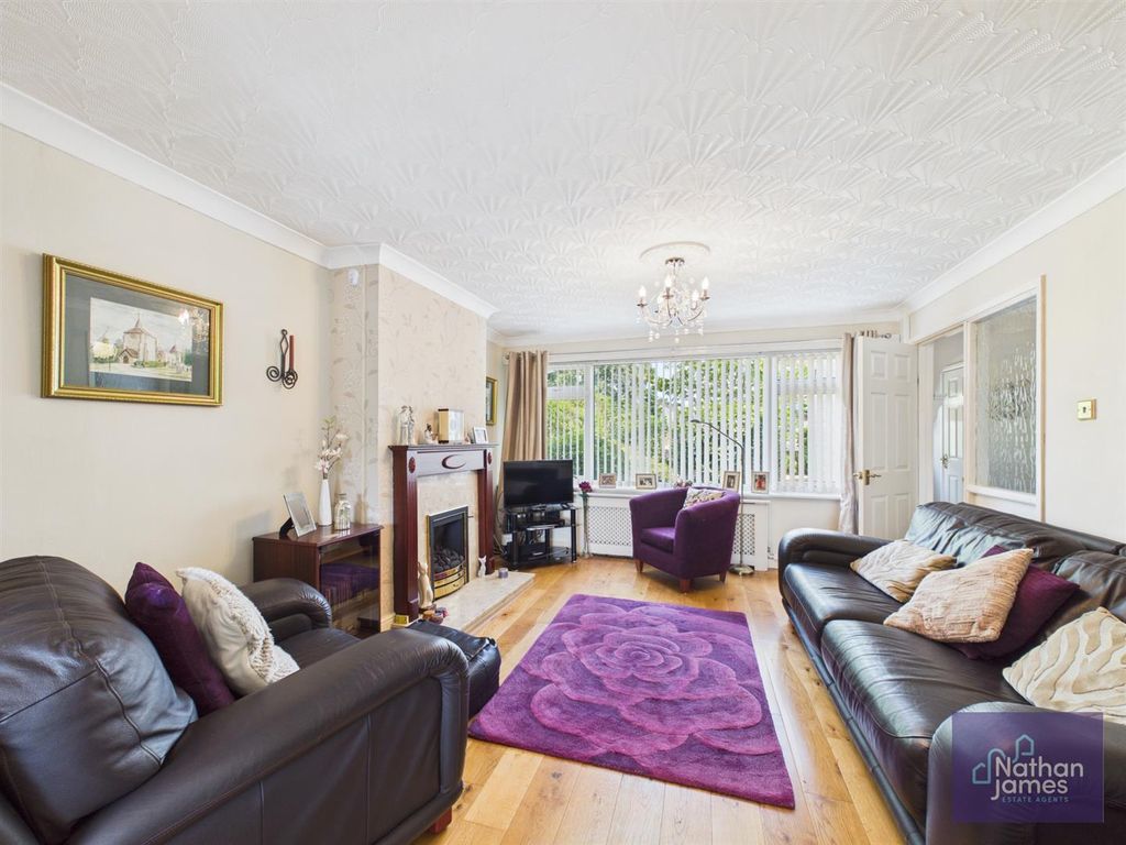 Property photo 2 of 24