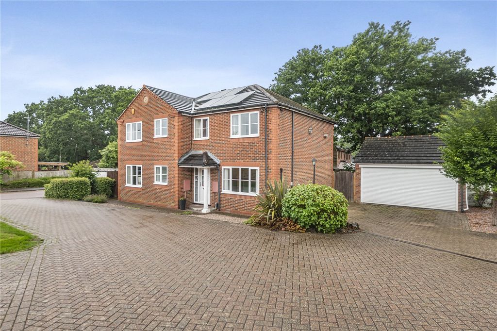 Property photo 1 of 24 Picture No. 23