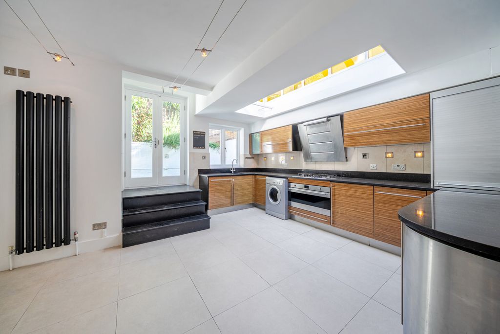 Property photo 3 of 20 1513519-8-6Aa11F6...