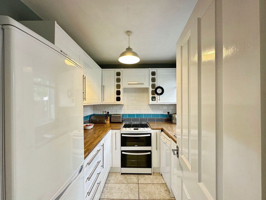 Property photo 2 of 17 Photo 17