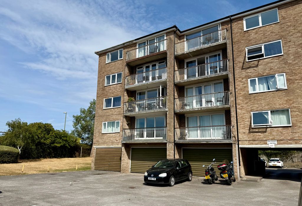 Property photo 1 of 9 Img_8216
