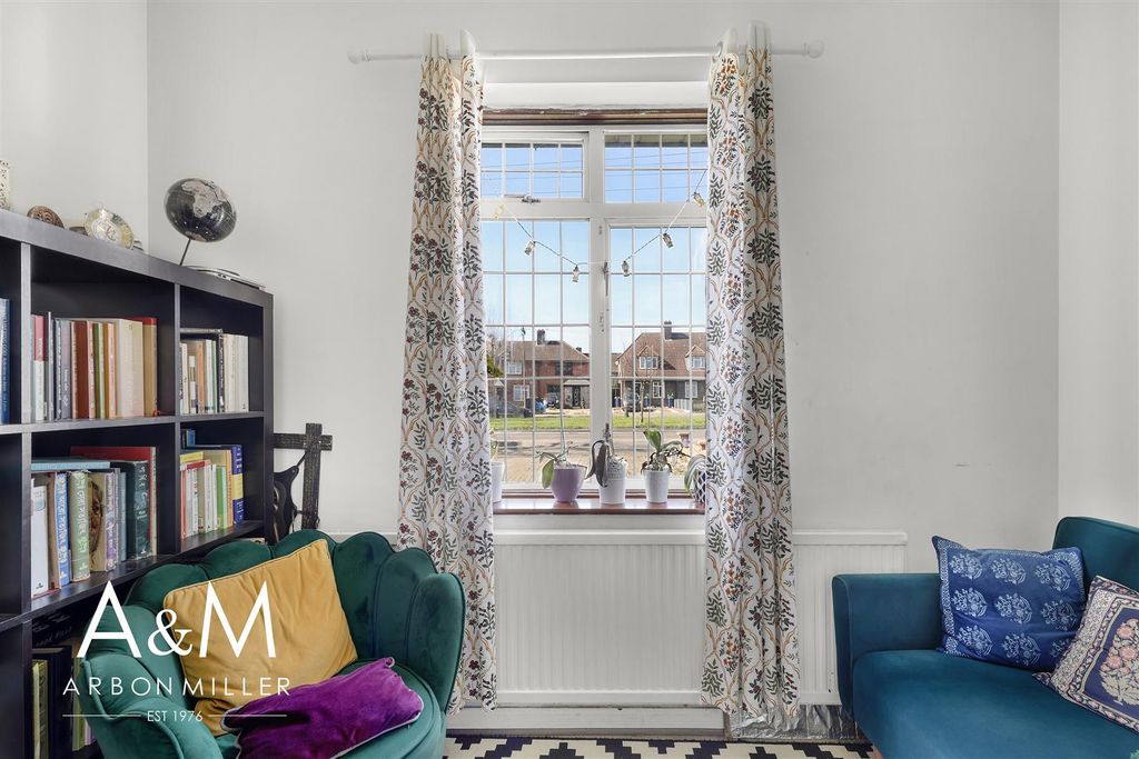 Property photo 3 of 21 4D4A0302.Jpg