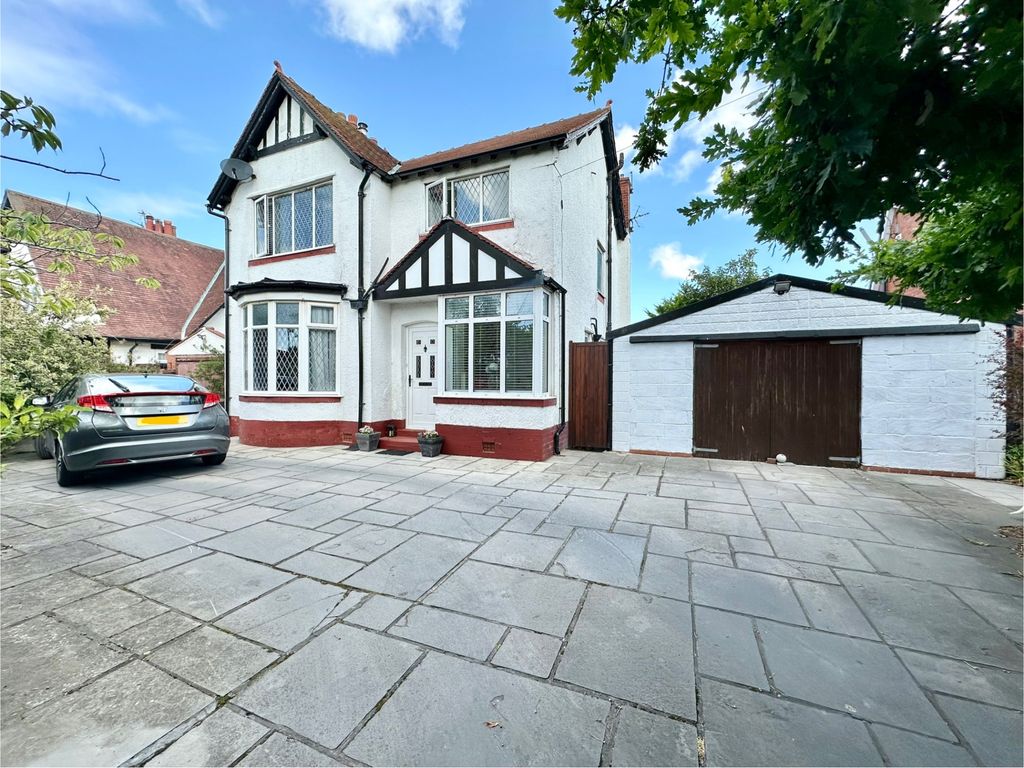 Property photo 1 of 26