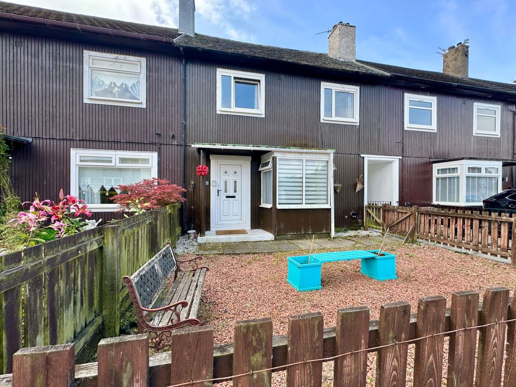 Property photo 1 of 30