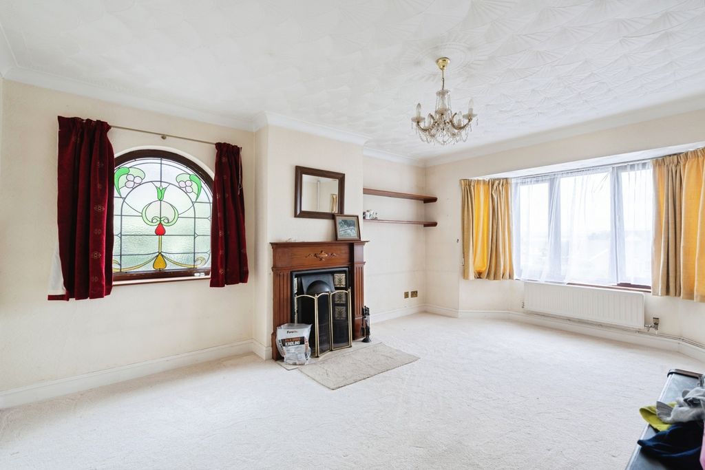 Property photo 2 of 26 Pbox-Img.Jpg