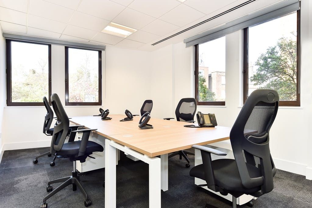 Property photo 3 of 5 Oriel House The Quadrant Richmond Office For Rent Meeting Room
