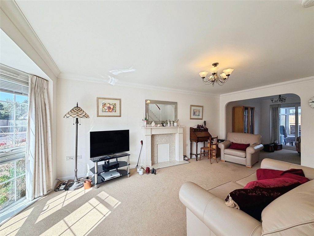 Property photo 2 of 15 Picture No. 16