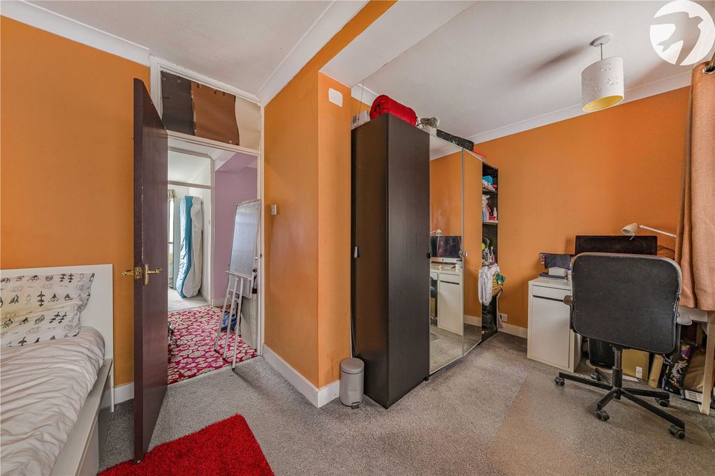 Additional image 11 of 5 bed detached house for saleKing Edward Avenue, West Dartford, Kent DA1