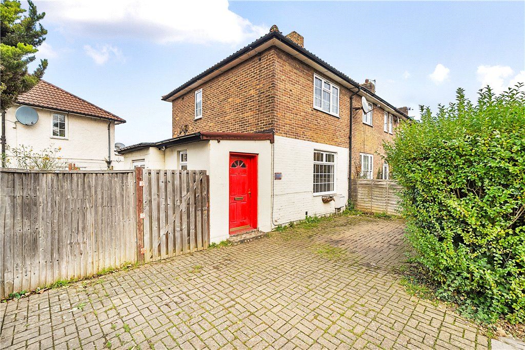 Property photo 1 of 16 External
