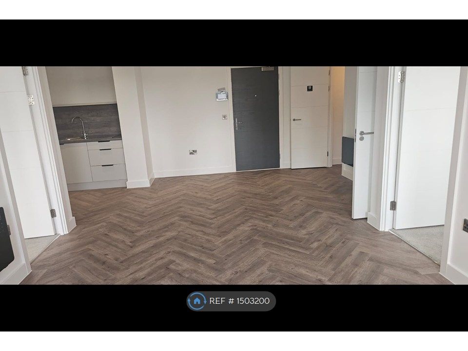 Property photo 3 of 14 Entrance Door
