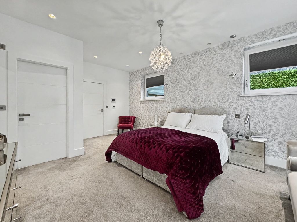 Additional image 18 of 4 bed detached bungalow for saleOld Hall Road, Salford M7