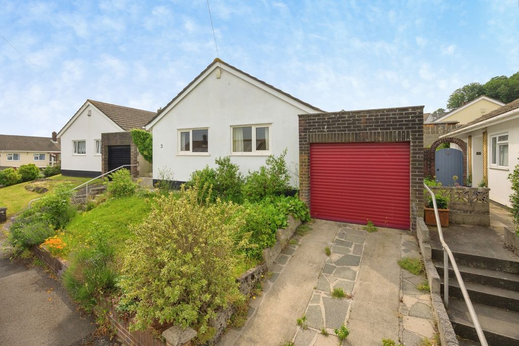 Property photo 1 of 20 Pbox-Img.Jpg