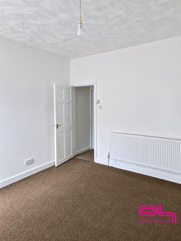 Property photo 2 of 14 Untitled Design - 2026-10-05T132602.875.Png