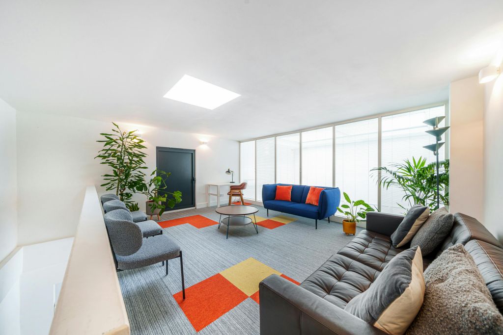 Property photo 2 of 8 1100259 2.Jpg