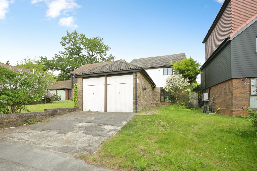 Property photo 1 of 26 Pbox-Img.Jpg