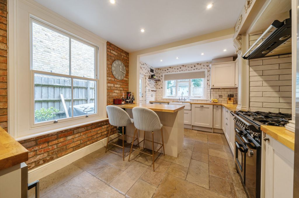 Property photo 3 of 22 1195279 (17).Jpg