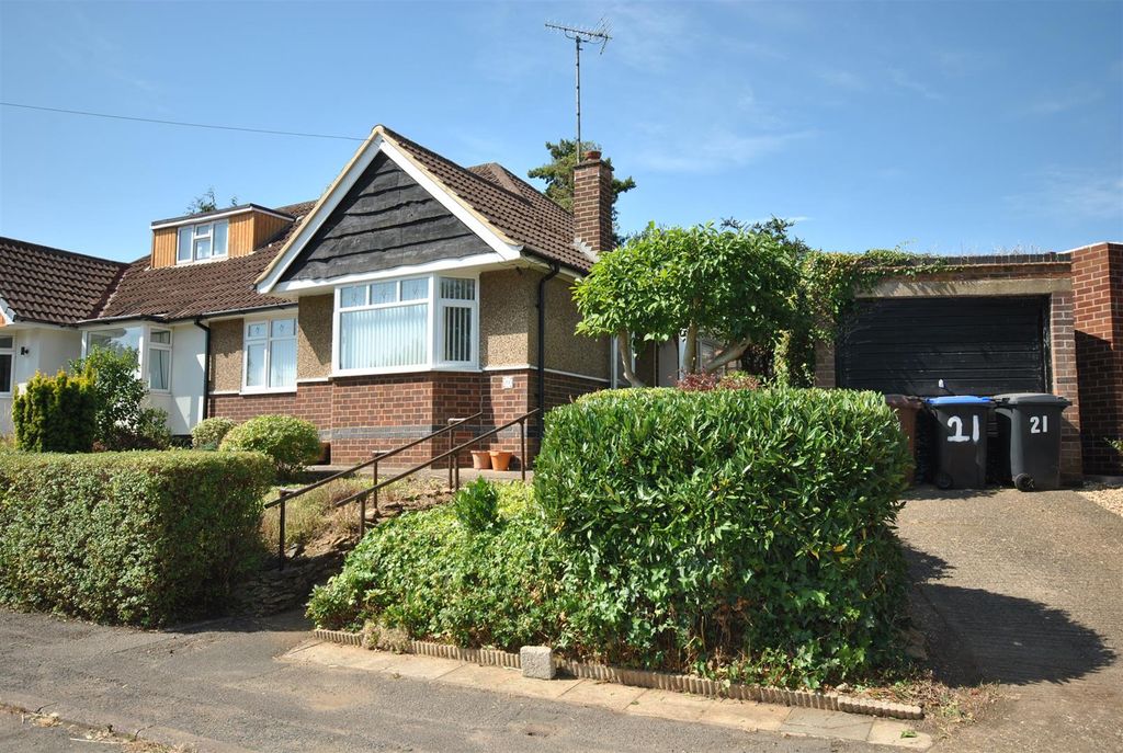 Property photo 1 of 13