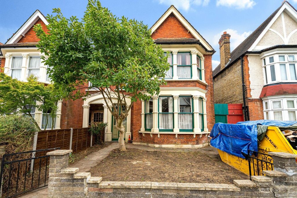 Property photo 1 of 23 Picture No. 28
