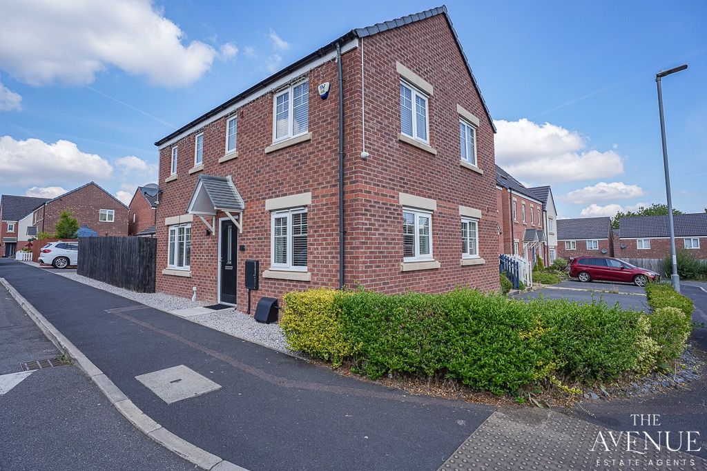 Property photo 1 of 32 5300520