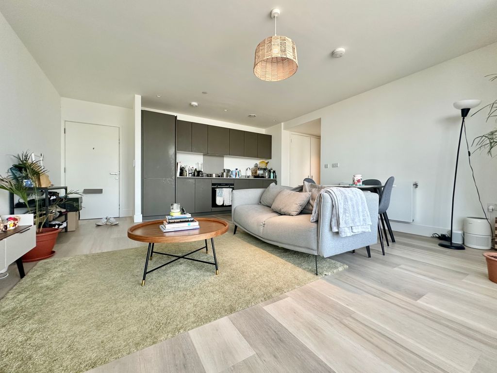 Property photo 3 of 22