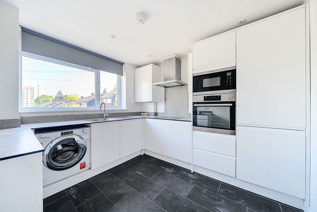 Property photo 2 of 20 Picture No. 07