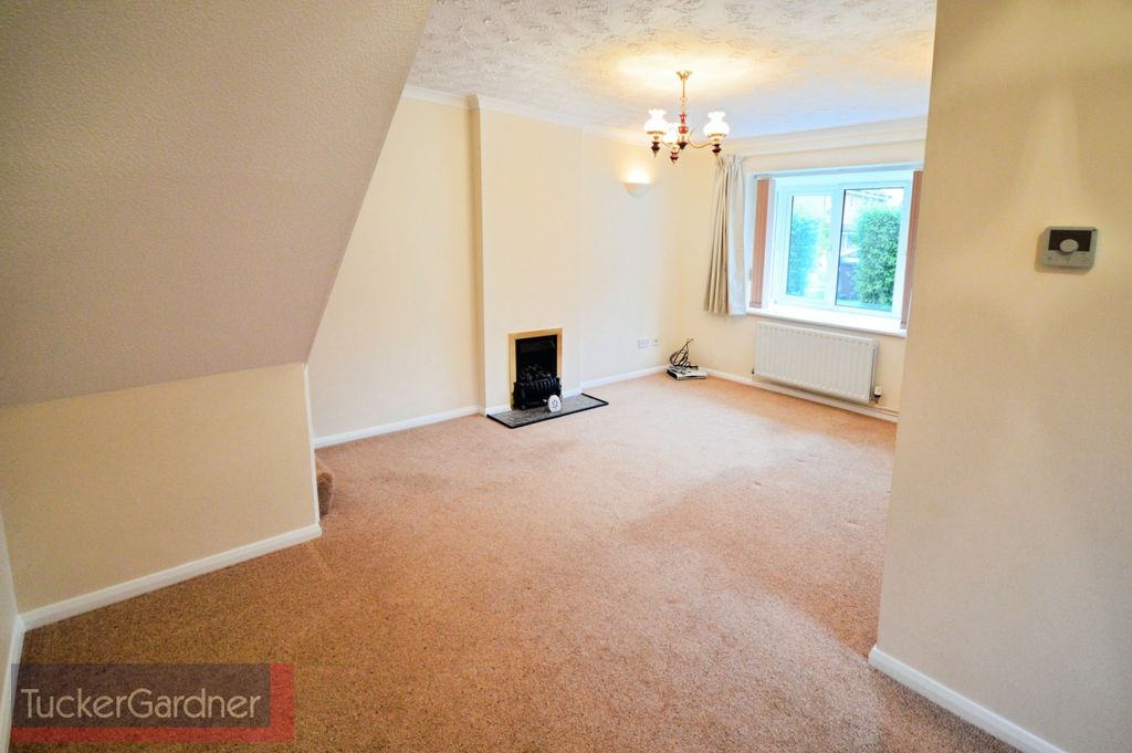 Property photo 3 of 5