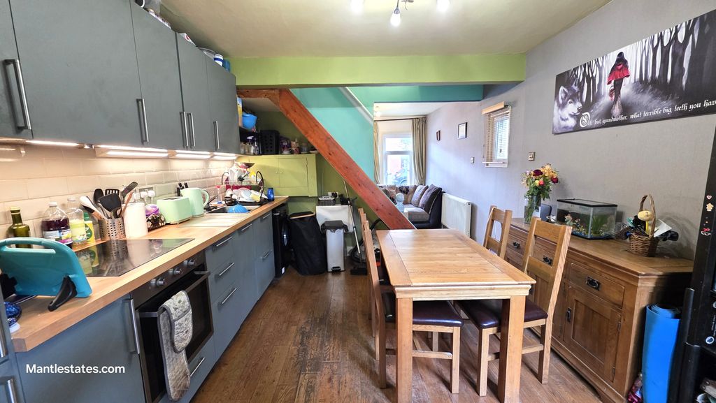Property photo 2 of 20 Kitchen - Diner