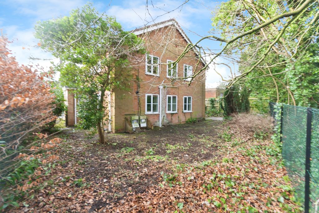 Property photo 2 of 17 Photography