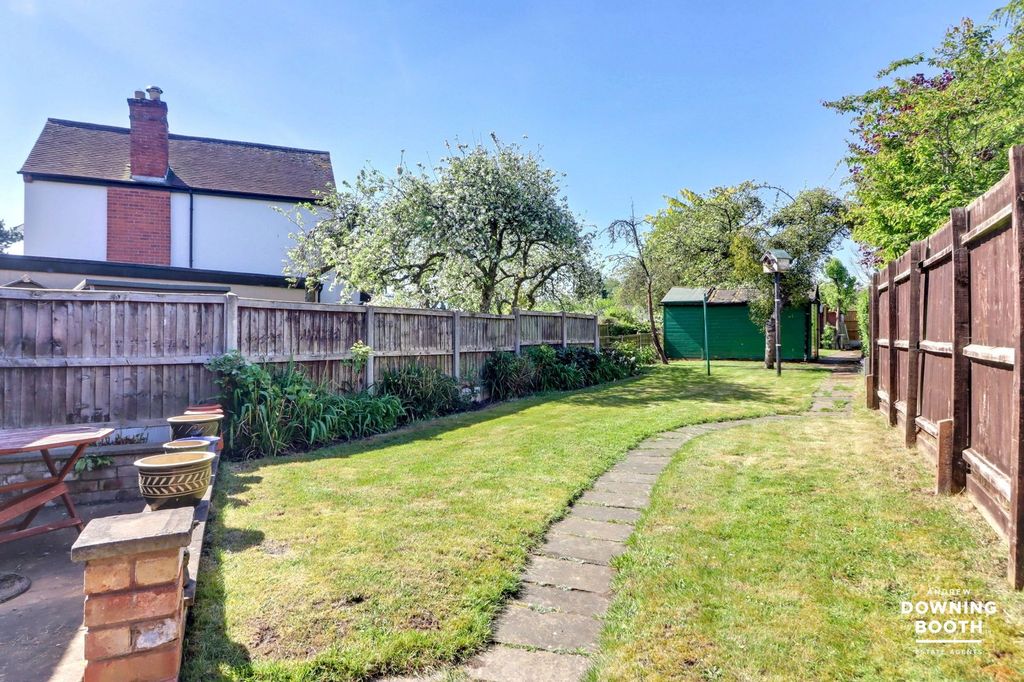 Property photo 2 of 22
