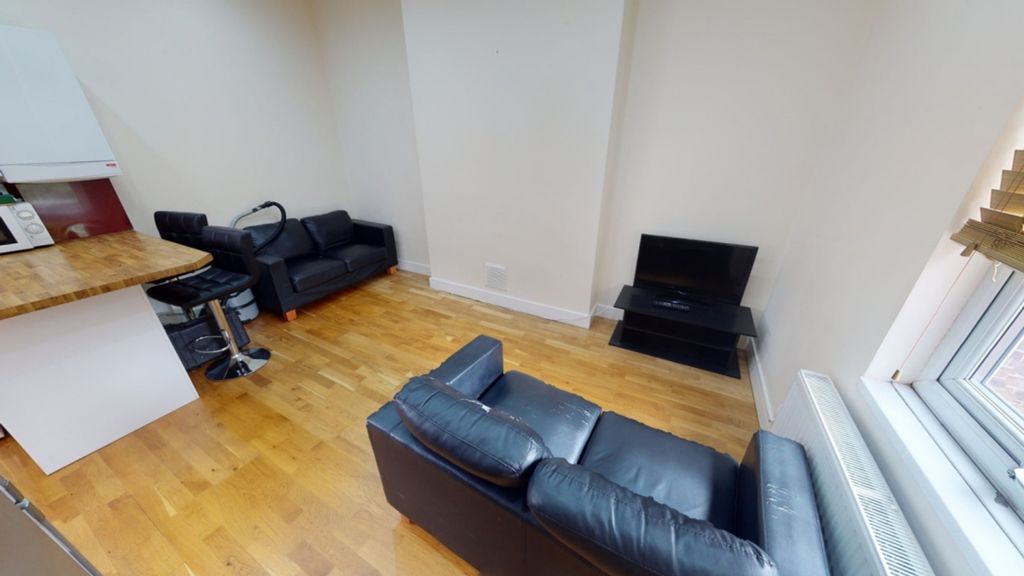Property photo 1 of 5 A Spacious And Inviting Large Modern Living Room, ...